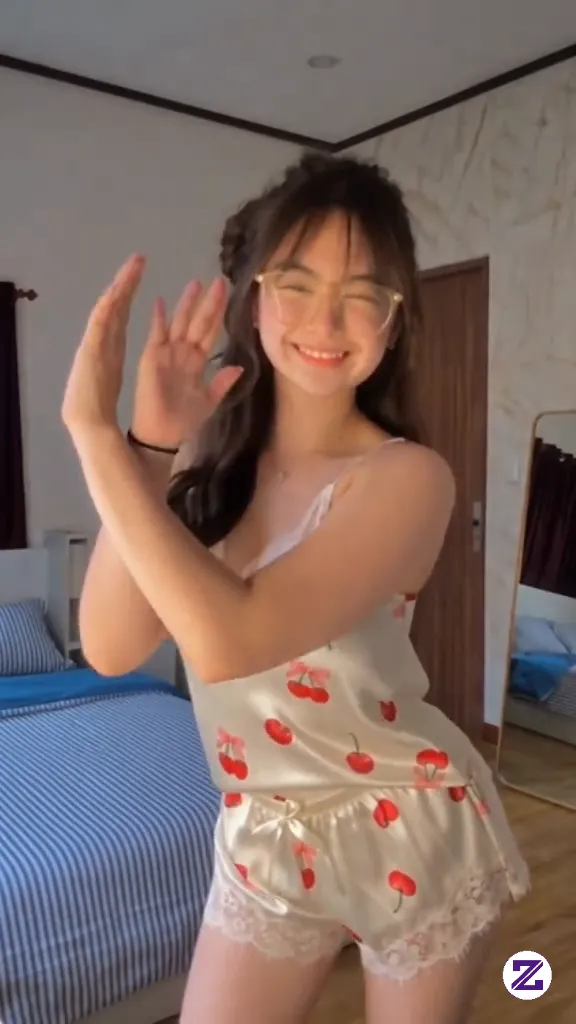 Lagi Malas, Mau Rebahan Aja 🤭 #fypシ