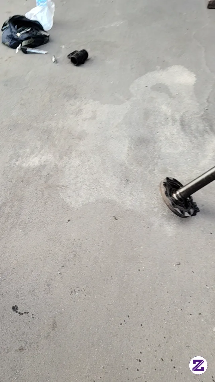 Proses Penggantian Wheelcylinder Roda Belakang Truck .
