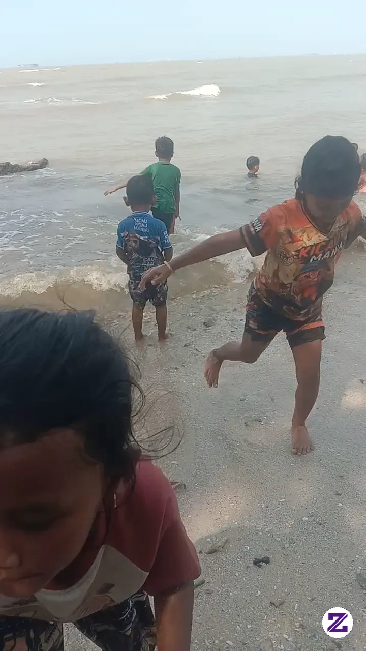 Minggu Itu Kita Di Pantai Gays Bareng Keluarga##🤤🤤🤤🤤🤤🤤