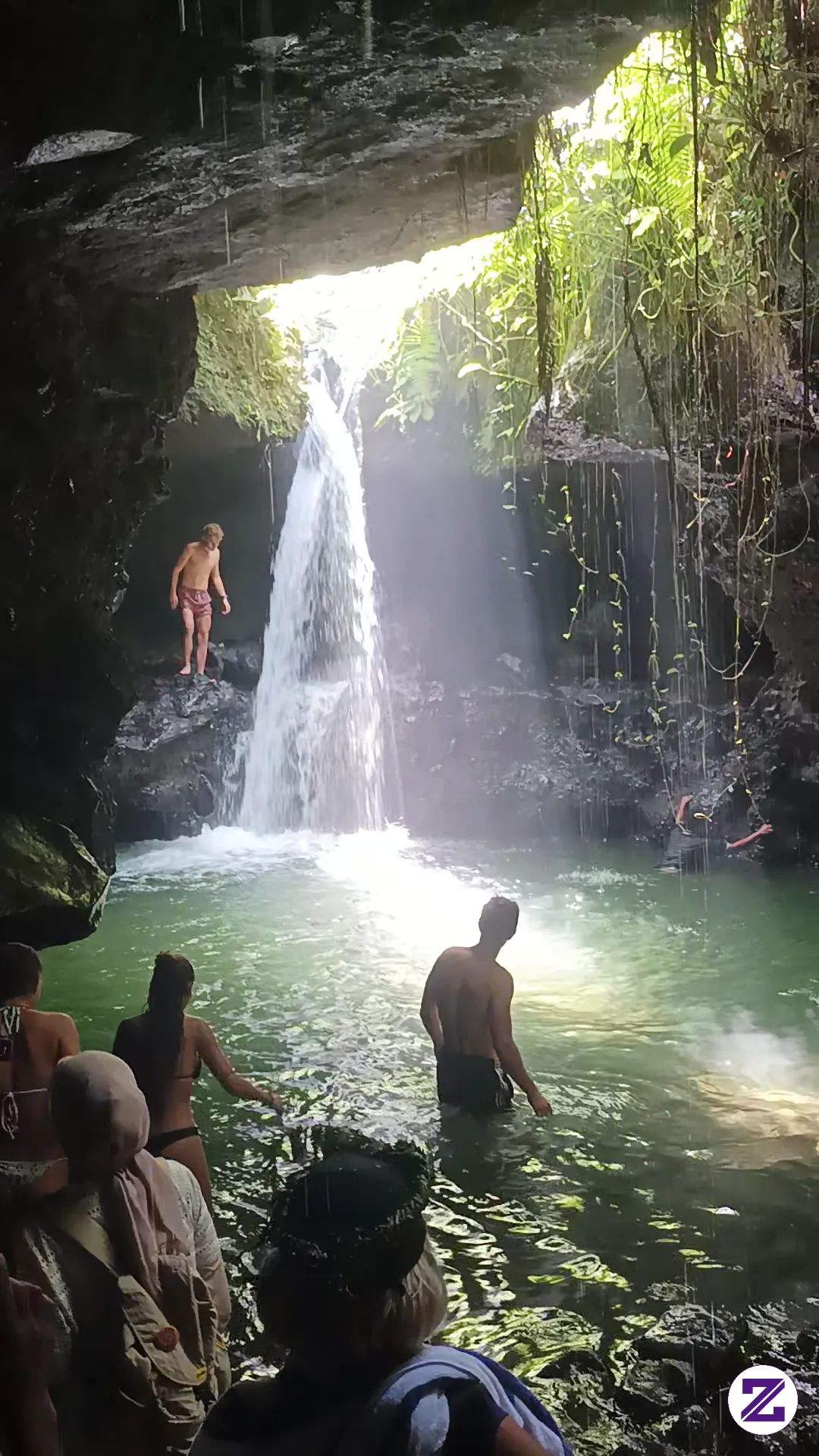 Air Terjun Sarang Walet Lombok Timur