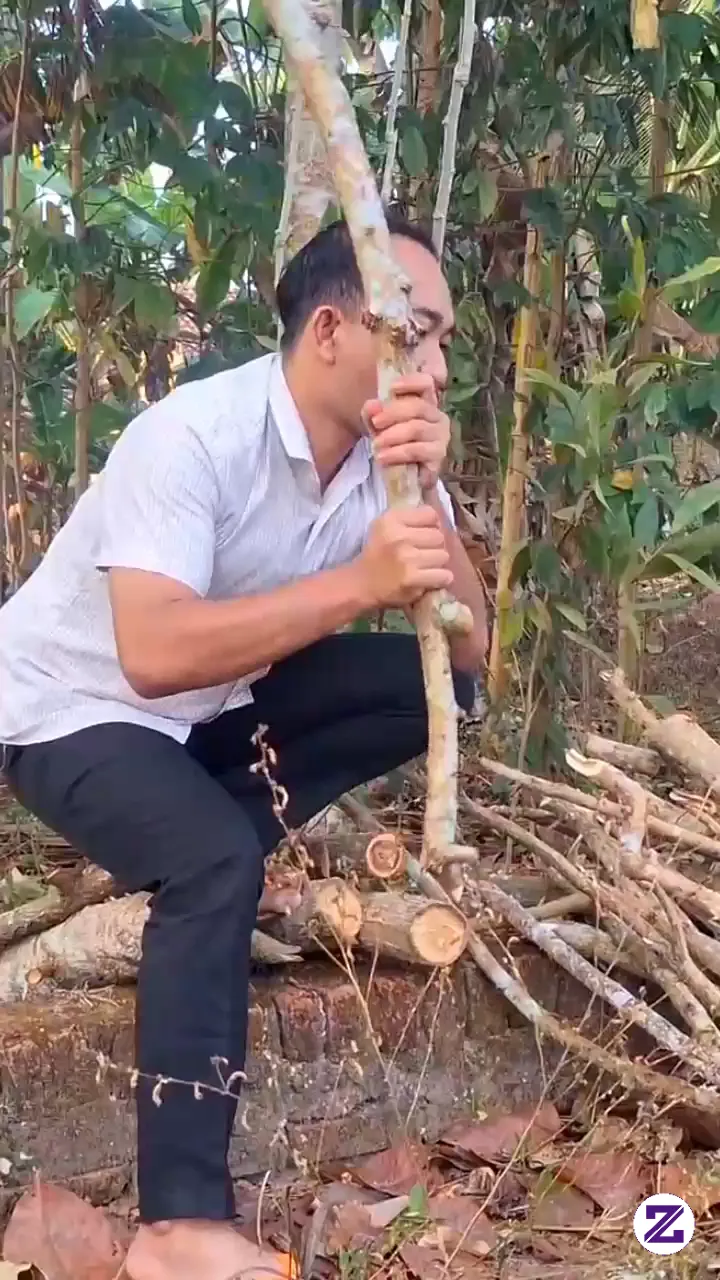 Pukulan Ku Meleset Gak Sengaja